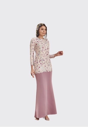 Buy Lisa Modern Kurung from Nadjwazo by LadyQomash in pink and blue and purple and Beige only 285