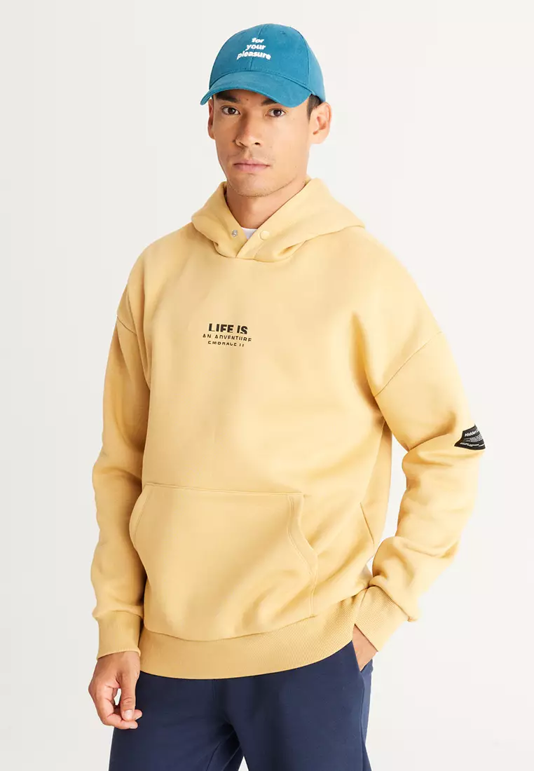 Hooded Fleece Sweatshirt