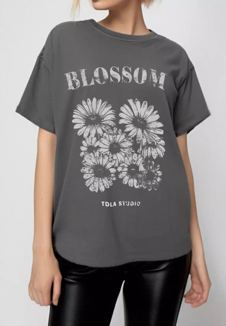 LTF36 kaos oversize wanita dark grey washed efek kaos band grunge distressed "blossom" abu tua