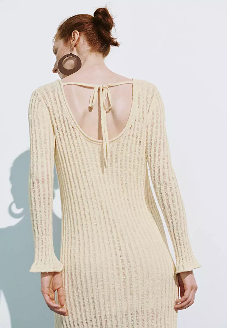 UR秋季新款女装慵懒休闲风肌理感针织连衣裙UWH940110