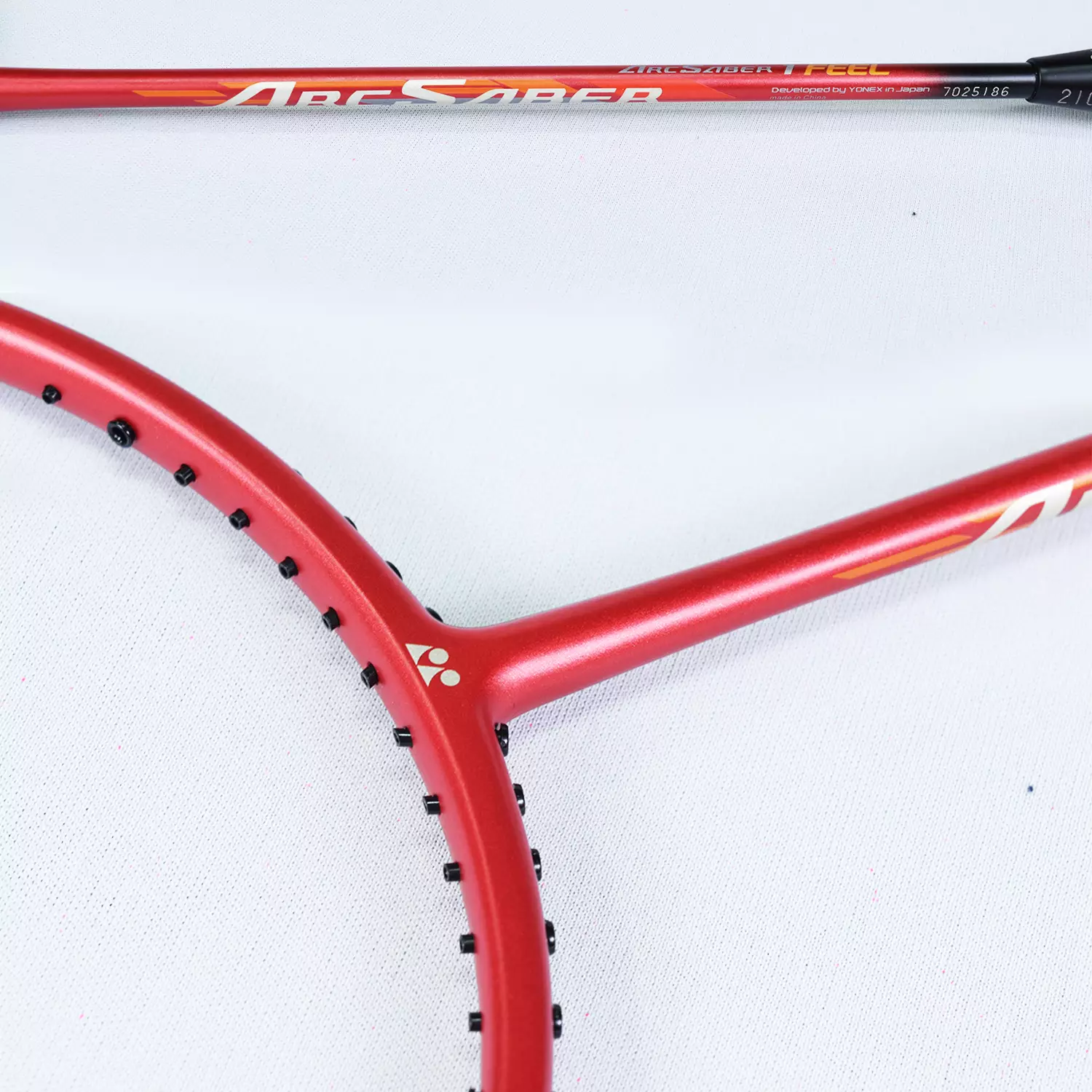 Raket Badminton Yonex Arcsaber 1 Feel Red bonus grip Adidas hitam