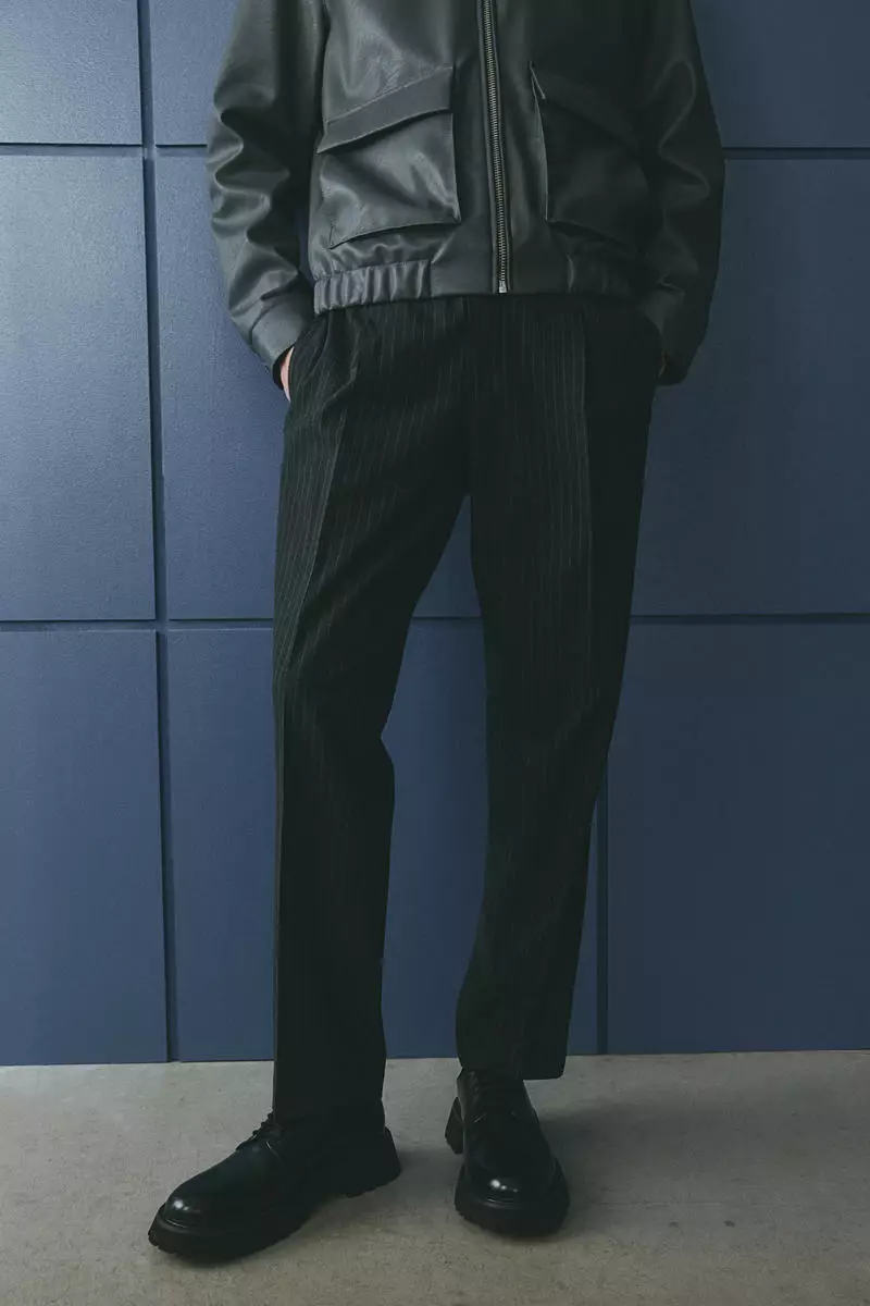 Regular Fit Crease-leg trousers