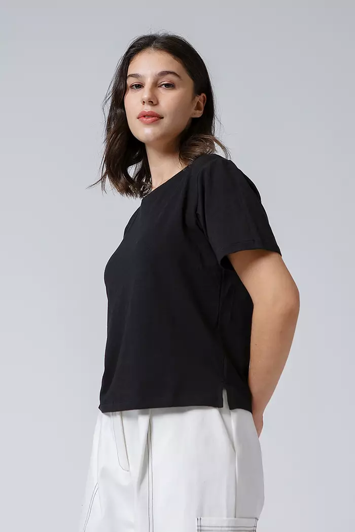 COTTONINK - Atasan Kaos Wanita Black Regular Fit #EssentialsCoreCollection