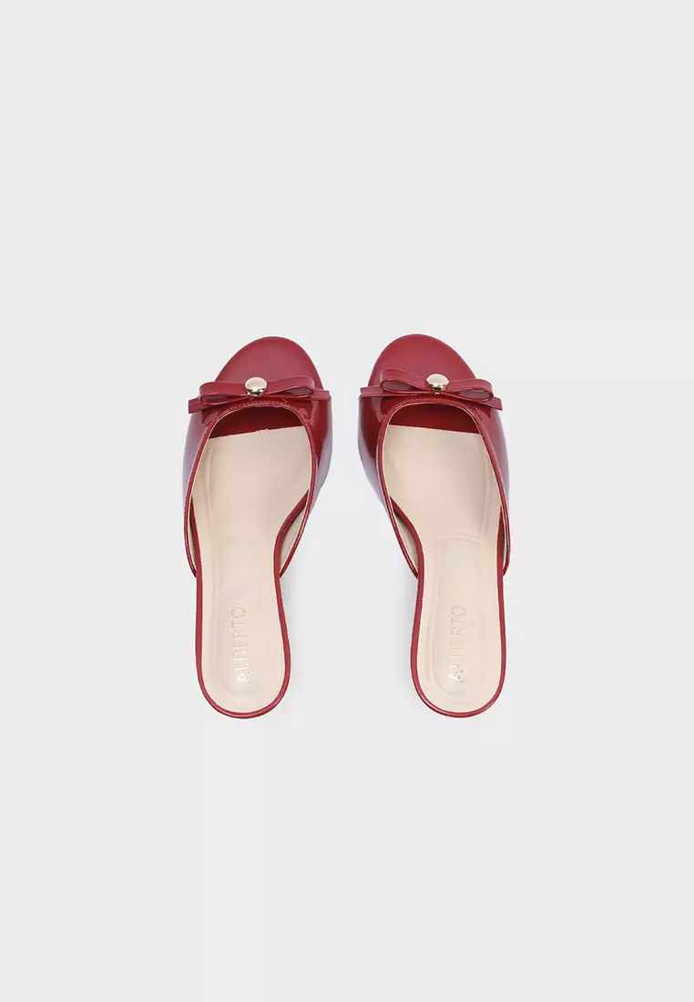 Women's Cosette Slip-On Kitten Heel