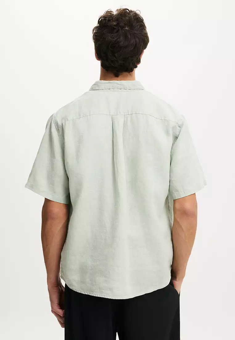 Relaxed Linen Short Sleeve Shirt
