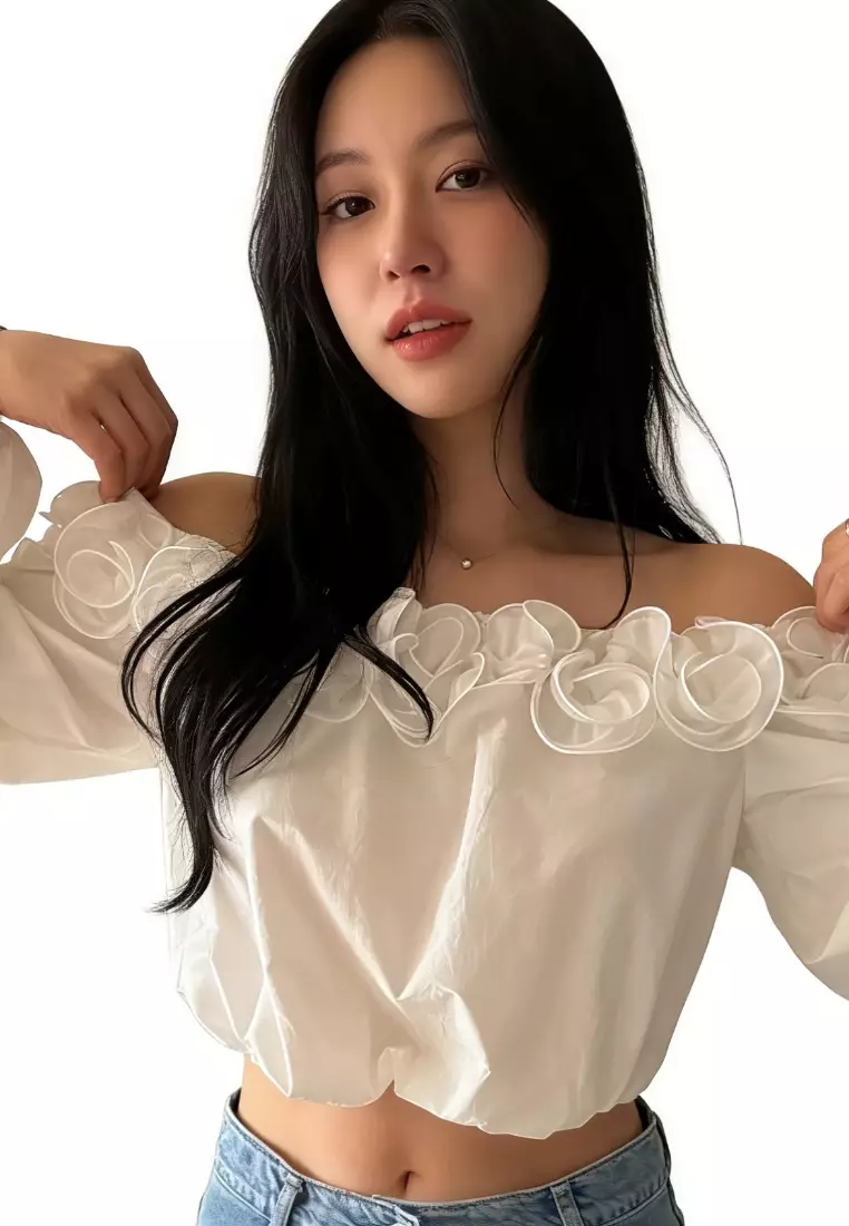 Off-Shoulder Ruffle Blouse CA26031937W