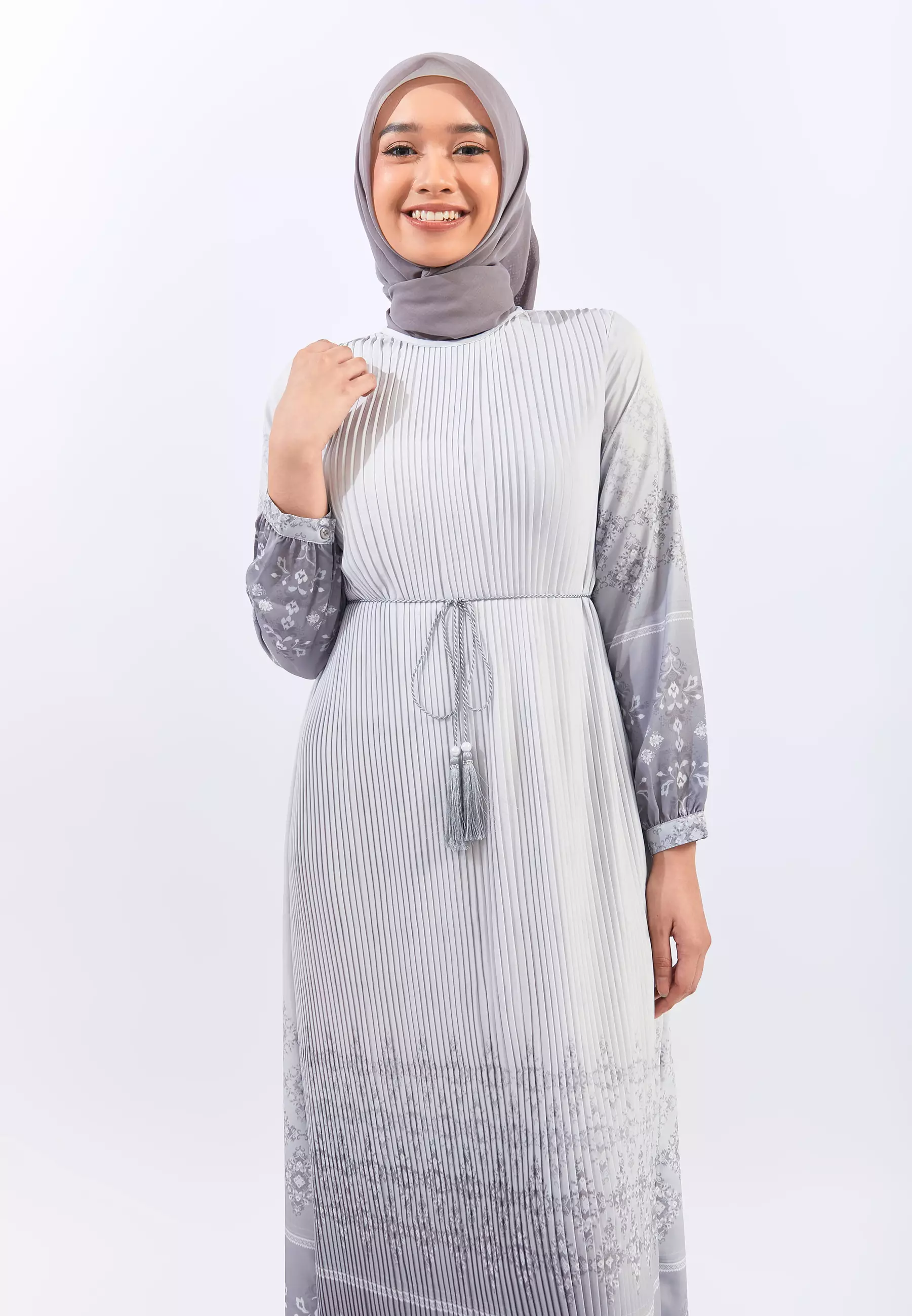 Geela X Aurelie Hermansyah - Hafsah Grey Dress (G.42123)