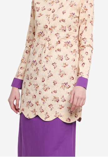 Buy Scallop Modern Kurung from Azka Collection in Multi only 131.15