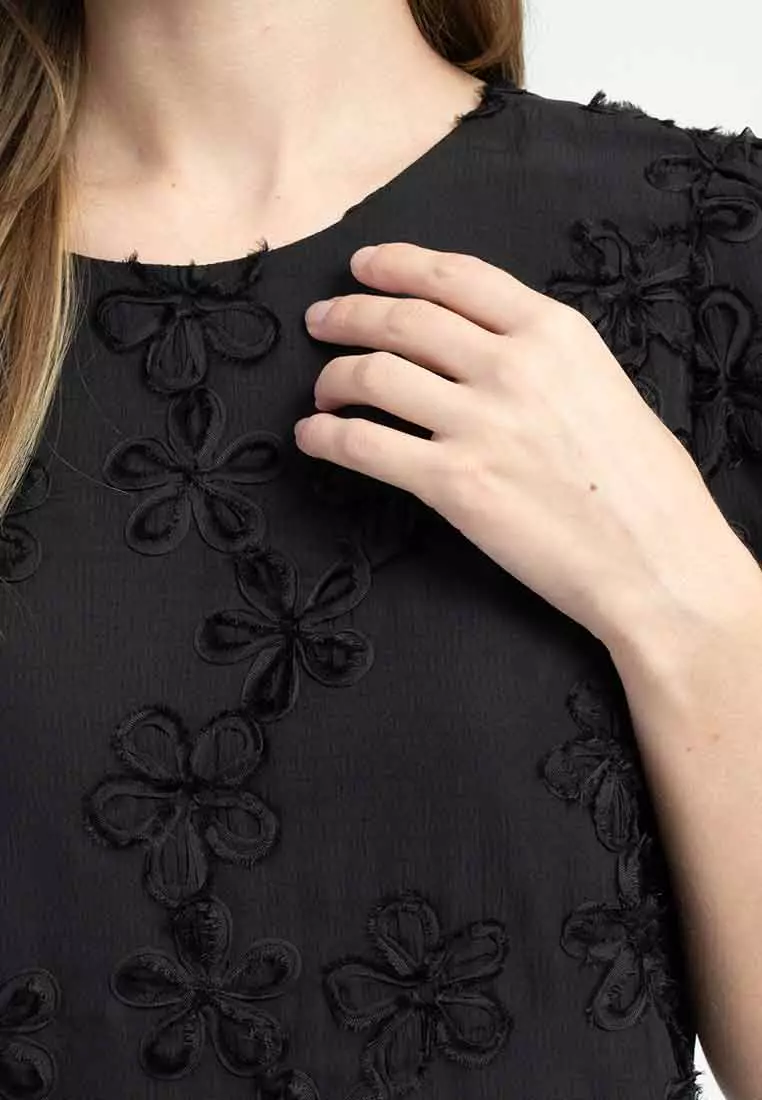 Shaela Floral Embroidered Shift Dress