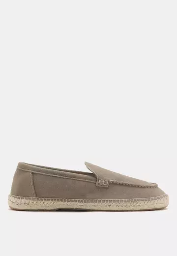 Medium Brown