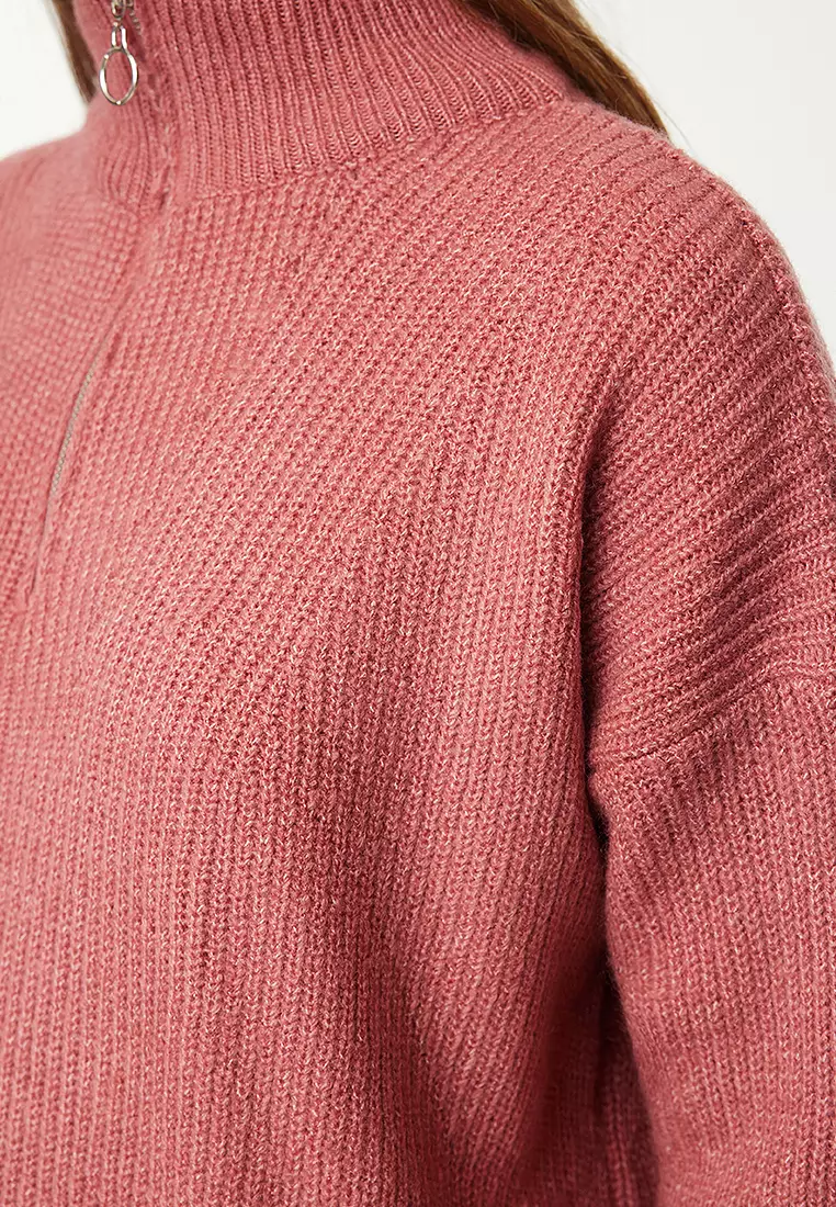 Soft Texture Zippered Knitwear Sweater
