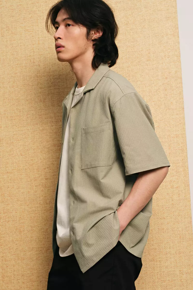 Loose Fit Textured resort shirt