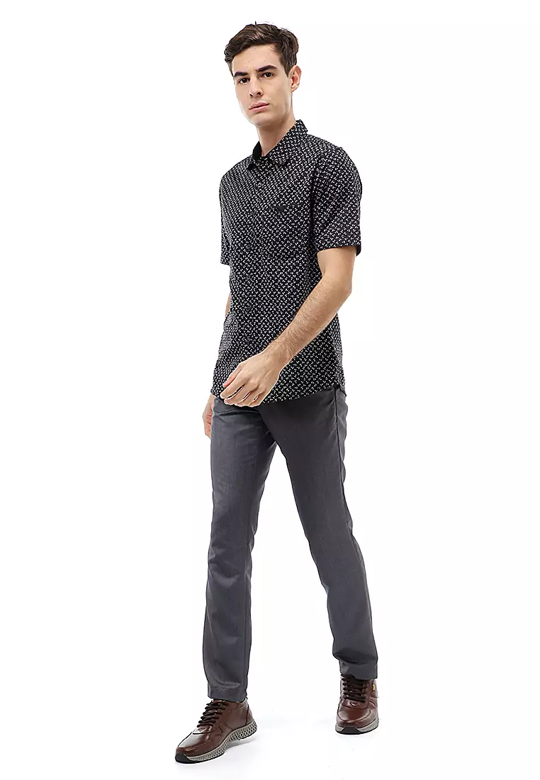 Dwan Atasan Kasual Kemeja Pria Slim Fit Lengan Pendek Motif Simple Material Cotton ORIGINAL - Black
