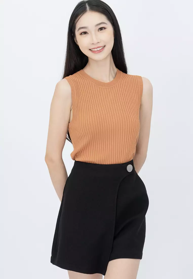 Knitted Sleeveless Basic Top