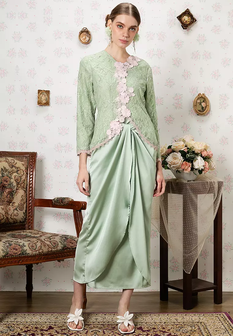 AMNA APPLIQUE LACE KURUNG