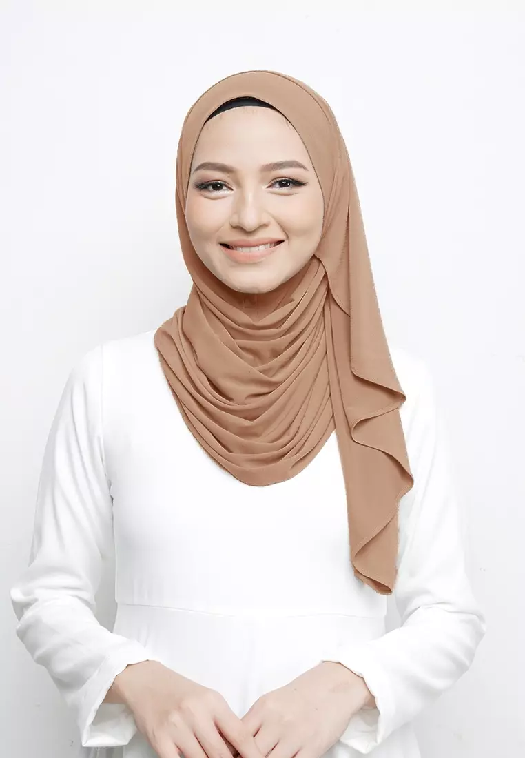HIJAB INSTAN NAYA - CARAMEL