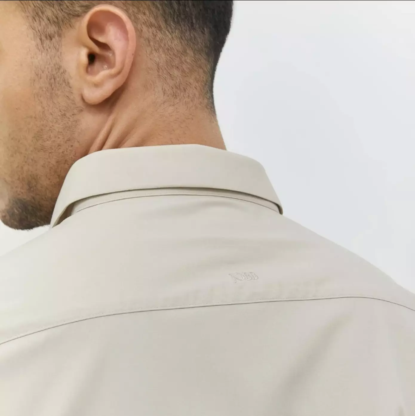 Jobb Ortega Kemeja Pria Lengan Panjang Slim Fit Light Khaki Colour Light Khaki