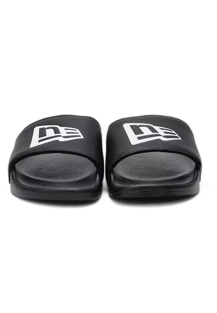 New best sale era slippers