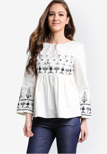 Embroidered Gathered Hem Top