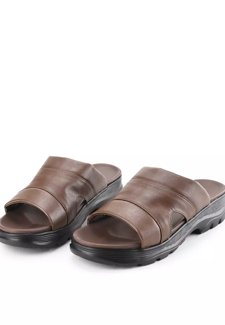 Carlos Sandal