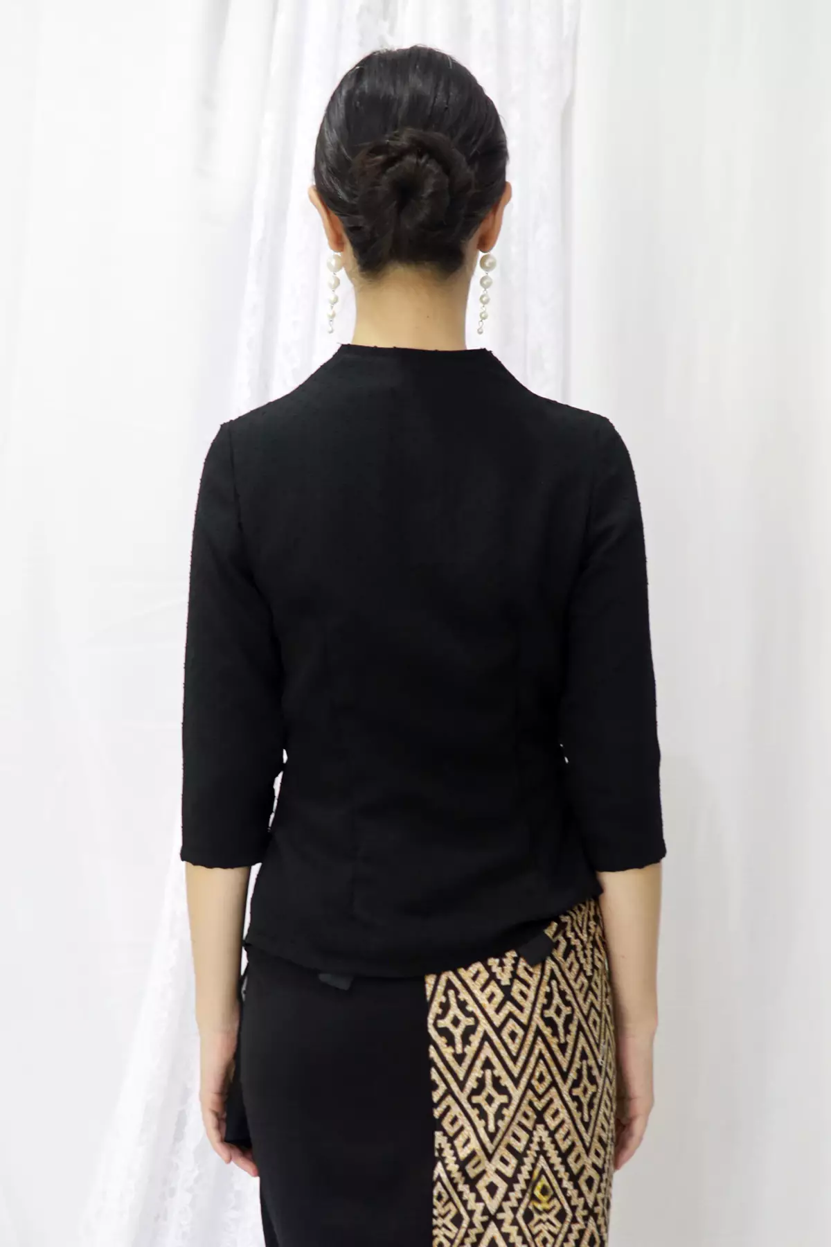 Mahadevi Rubiah Hitam Kebaya Janggan