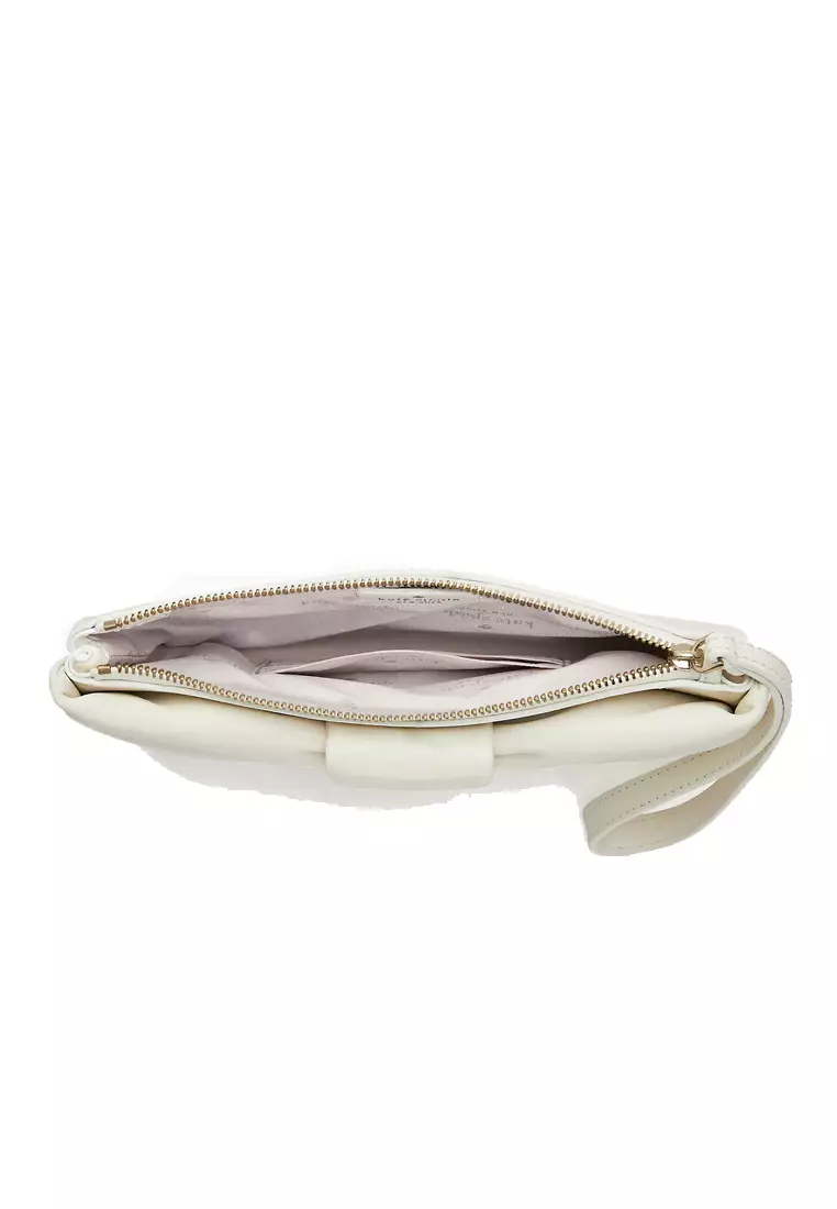 Kate spade deals medium wristlet