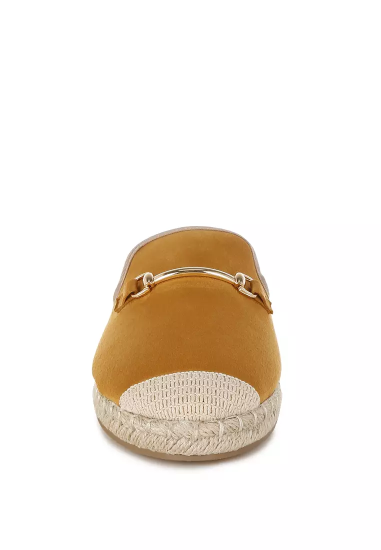 棕褐色馬銜扣細節帆布鞋