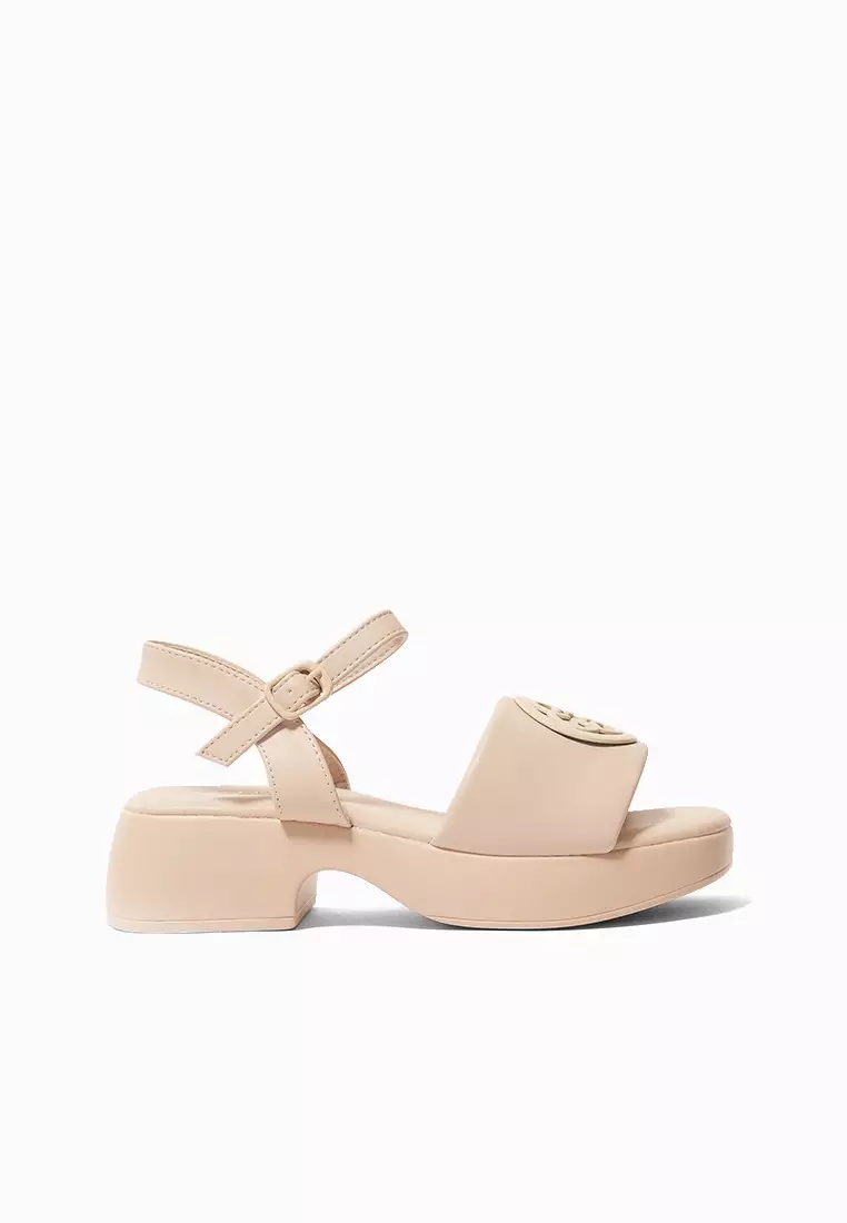 Discount on CLN  shoes - SKU: Ayen Heeled Sandals