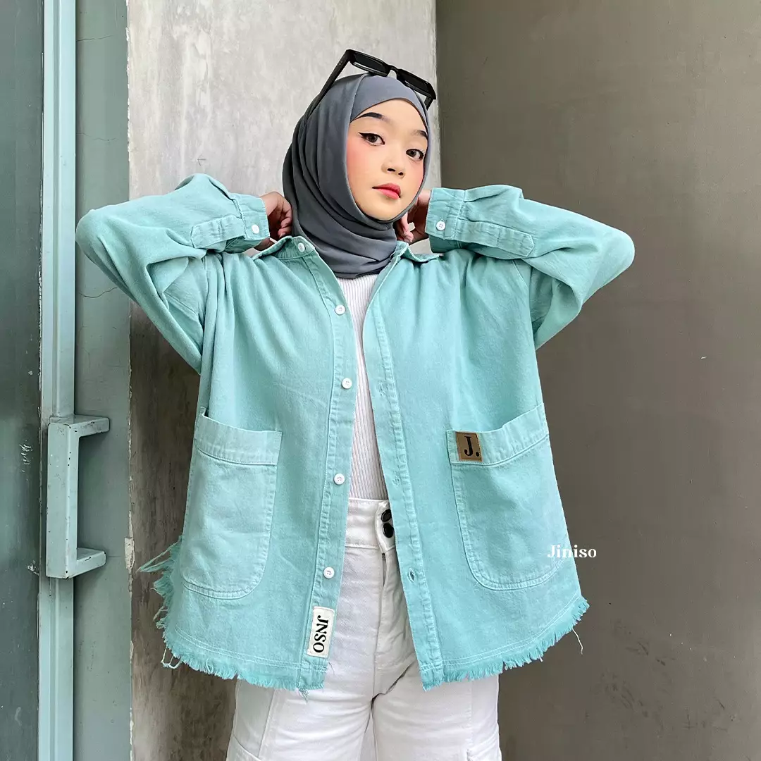 Kemeja Denim Raw Matcha Mint Pocket Oversize Unisex HYPER ACTIVE