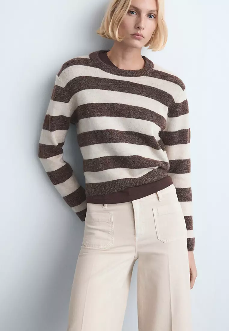 Wide-Leg Jeans With Pockets