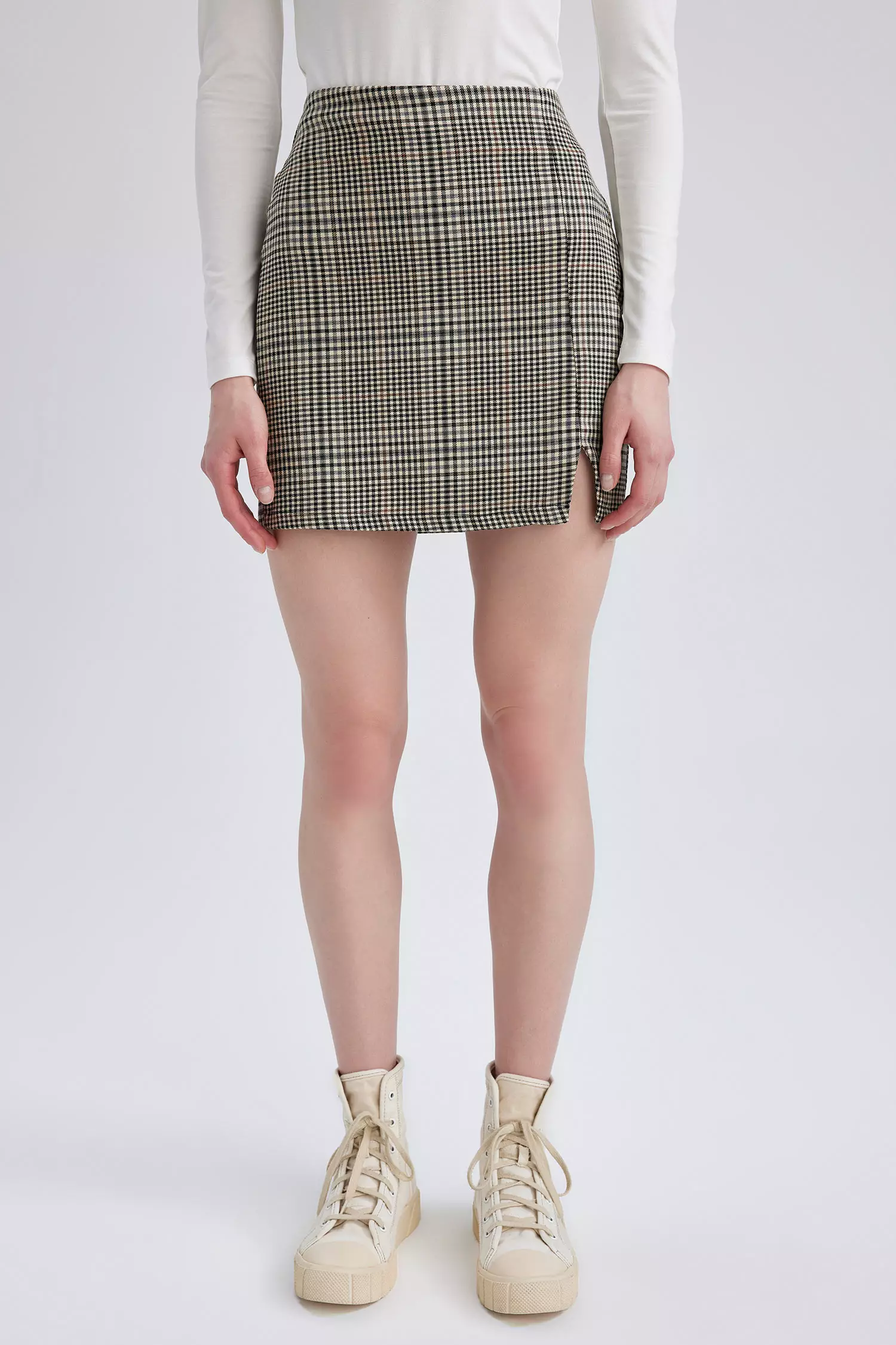 Plaid skirt zalora top