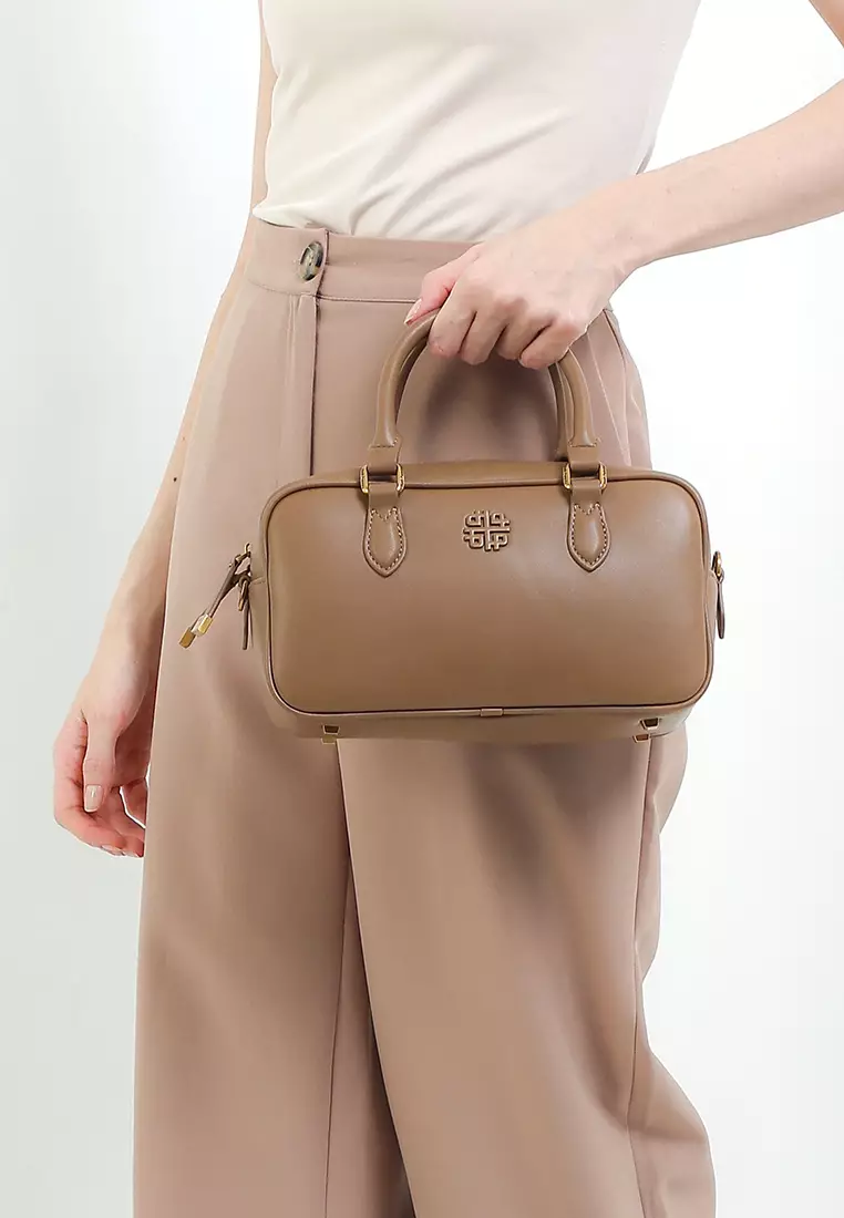 Claire Satchel