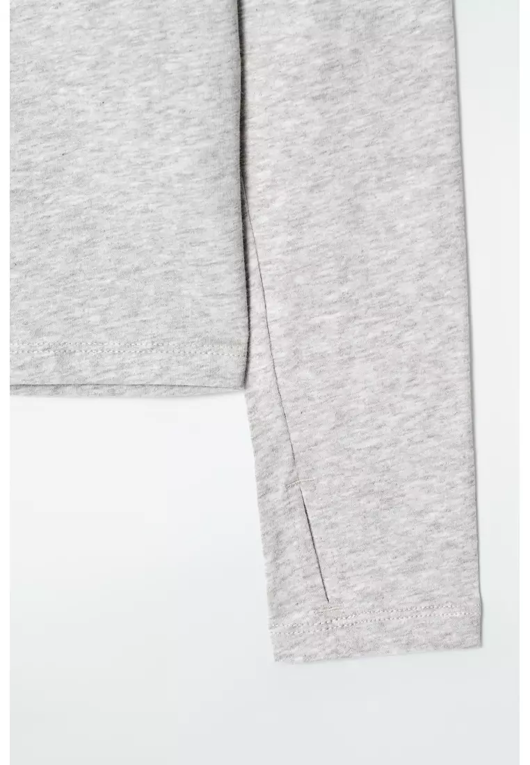 SLIM LIGHTWEIGHT LONG-SLEEVED TOP