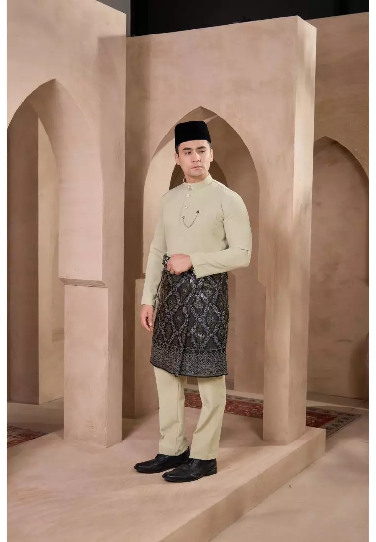 Baju Melayu Mahkota
