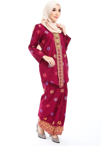 Buy Cotton Tradisional Kebaya With Songket Print (BRaya) from Kasih in Red and Multi at Zalora