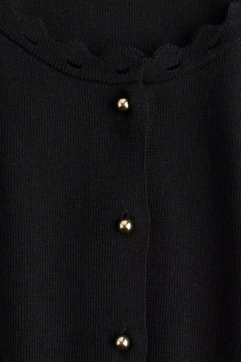 Scalloped fine-knit waistcoat