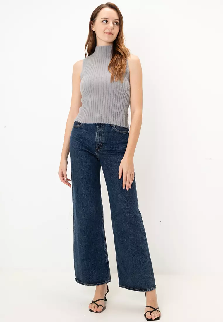 Lyra Funnelneck Pullover Top