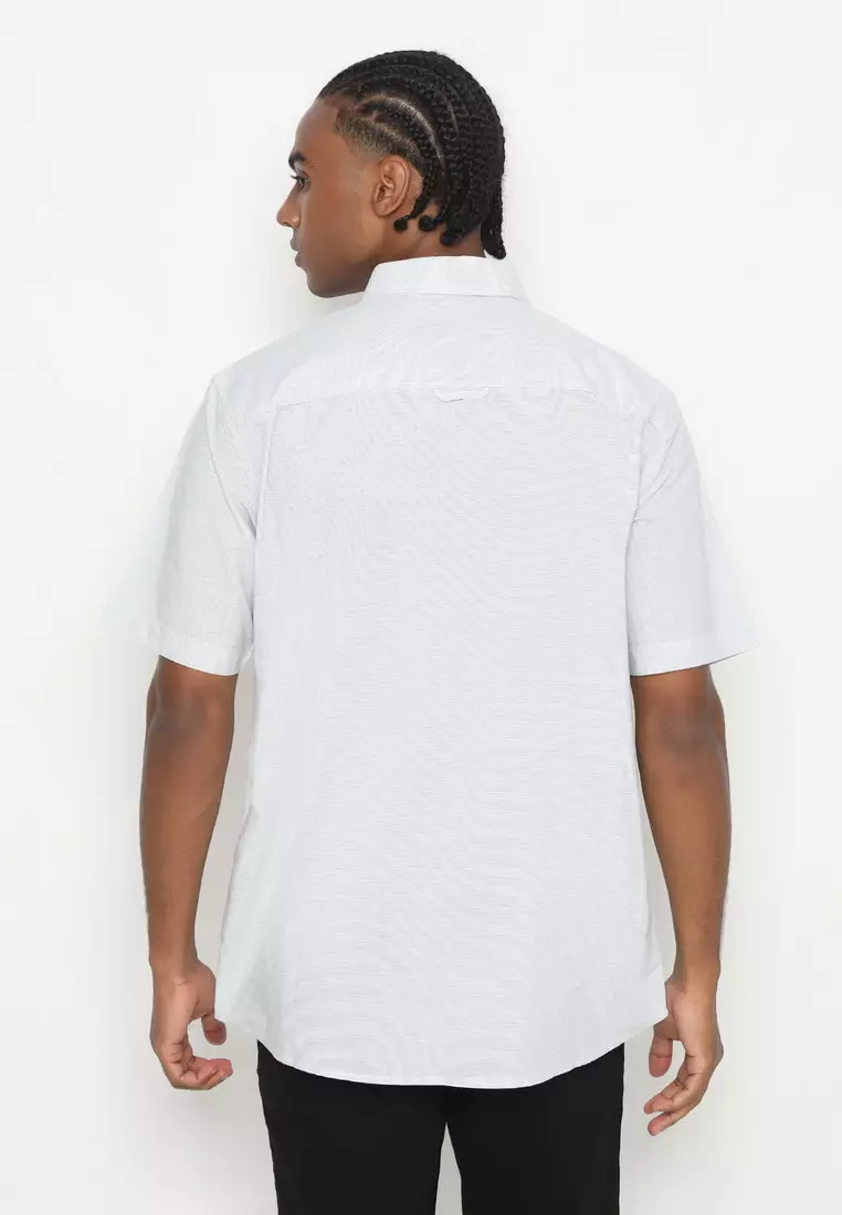 RBJ Kemeja Salur Printing Putih Regular Fit Pria