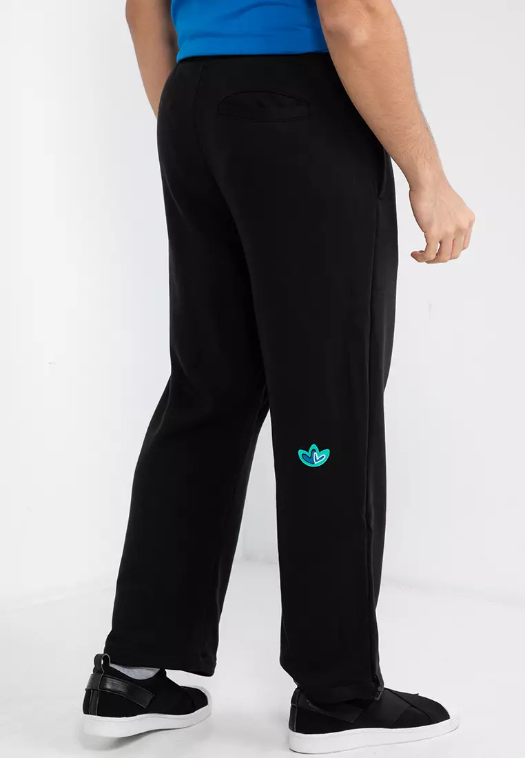 Adidas v day pants 2025