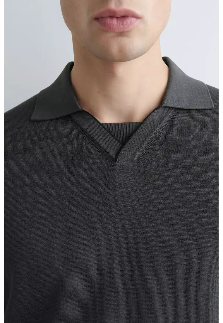 CONTRAST-TIPPED KNITTED POLO SHIRT