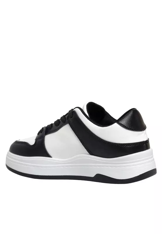 Dr. Kevin Sepatu Wanita Kets Casual Fashion Trendy Sneaker Tali 581-010