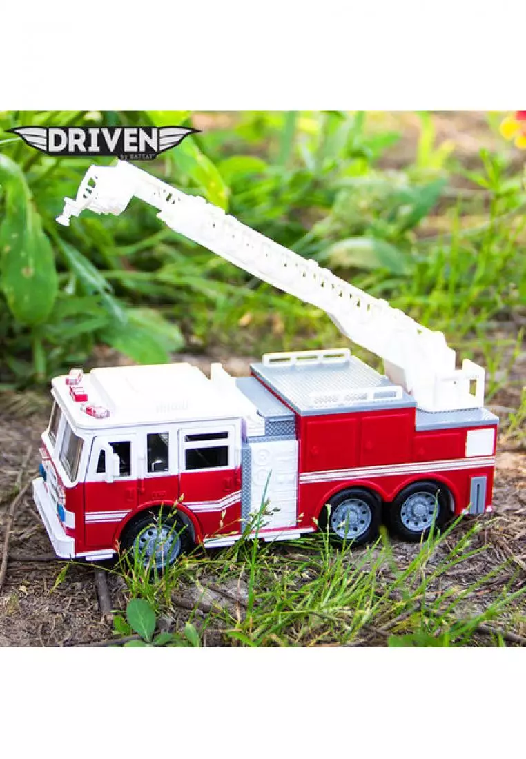 Driven battat outlet fire truck