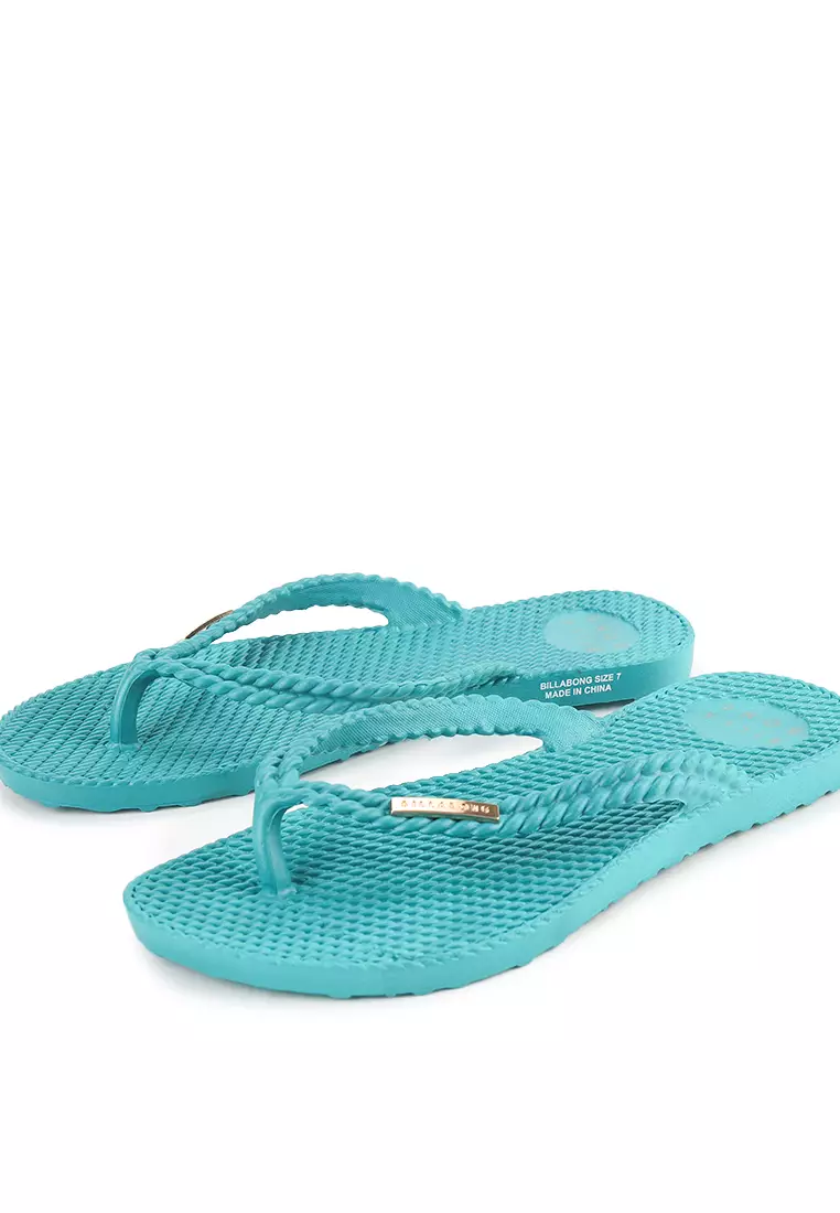 Kick Back Thong - Solid