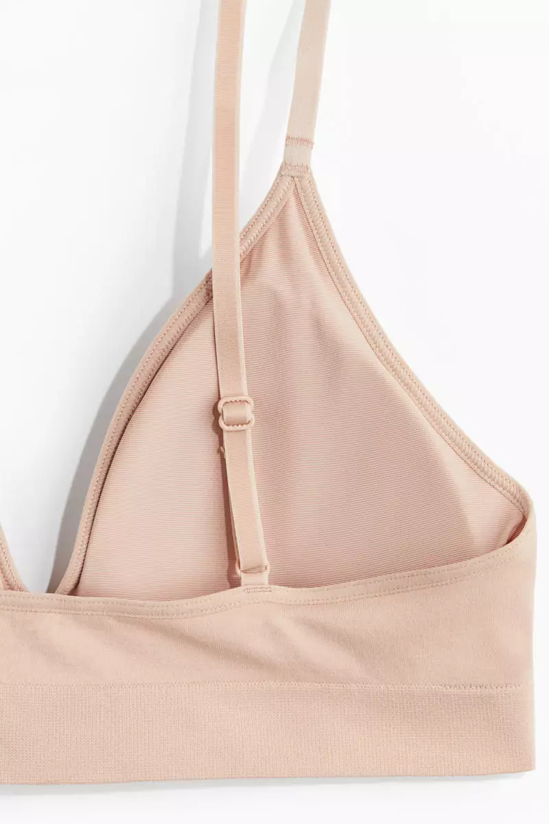 Seamless padded soft bra