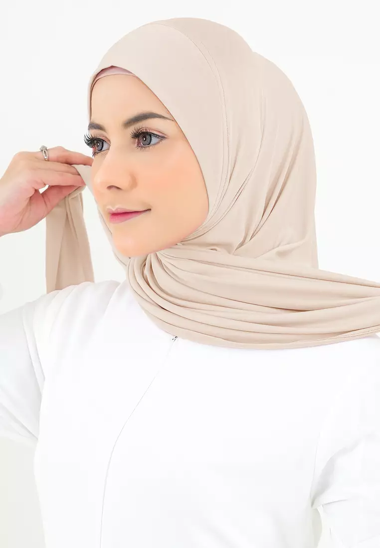 Cotton Bee - Syahira Segitiga Instan | Hijab Jersey | Kerudung Instan - Butter Corn