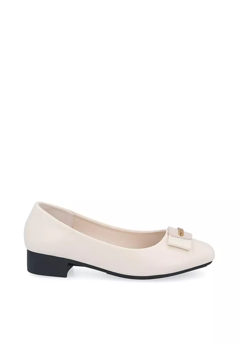 Discount on Carlo Rino  shoes - SKU: Beige Ember Low Pumps