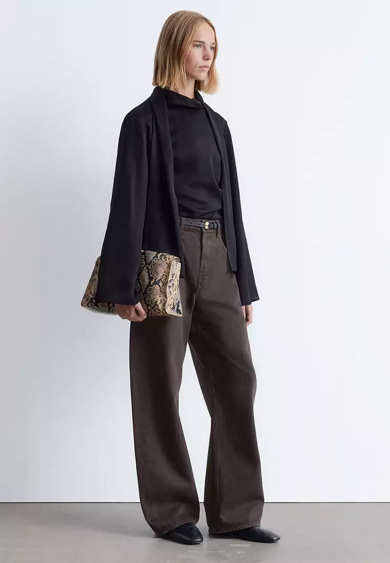 Barrel-Leg Jeans