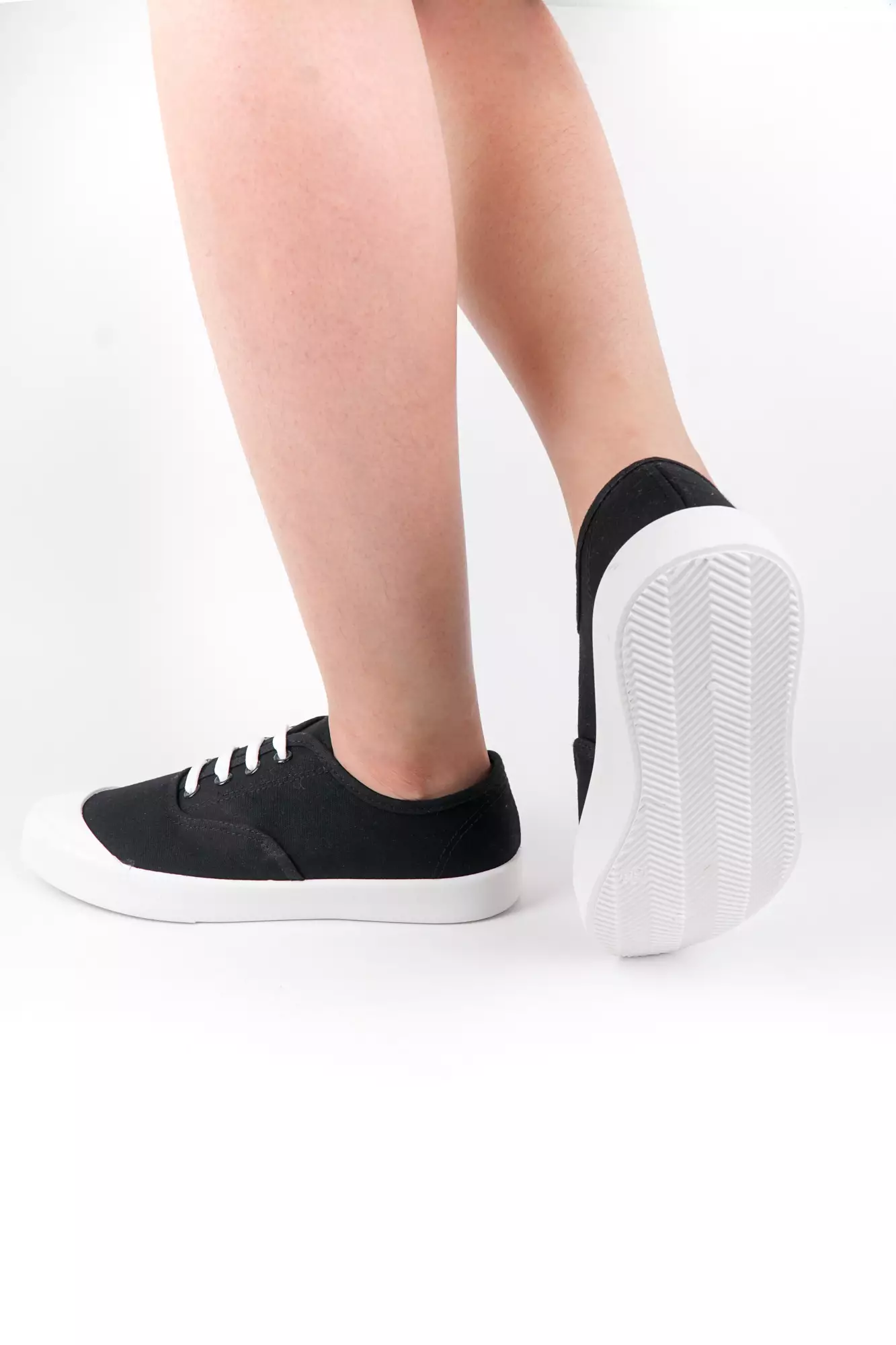 Blow Vera Sepatu Sneakers Wanita Sport Shoes White Sepatu Sekolah BLAS 0047