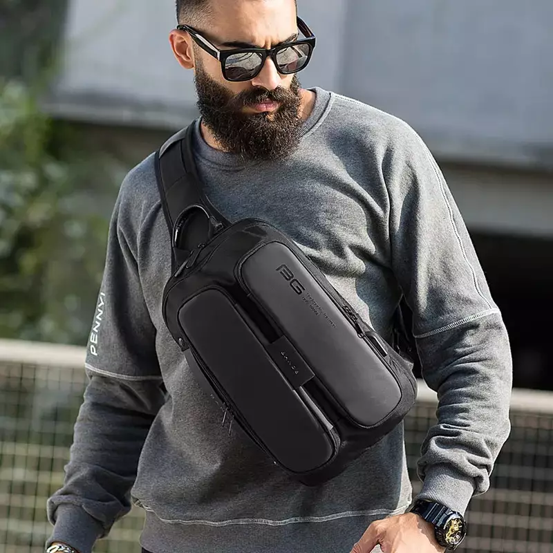 Bange BG7079 Tas Selempang Pria Waist Bag Pria Sling Bag Pria USB - BLACK