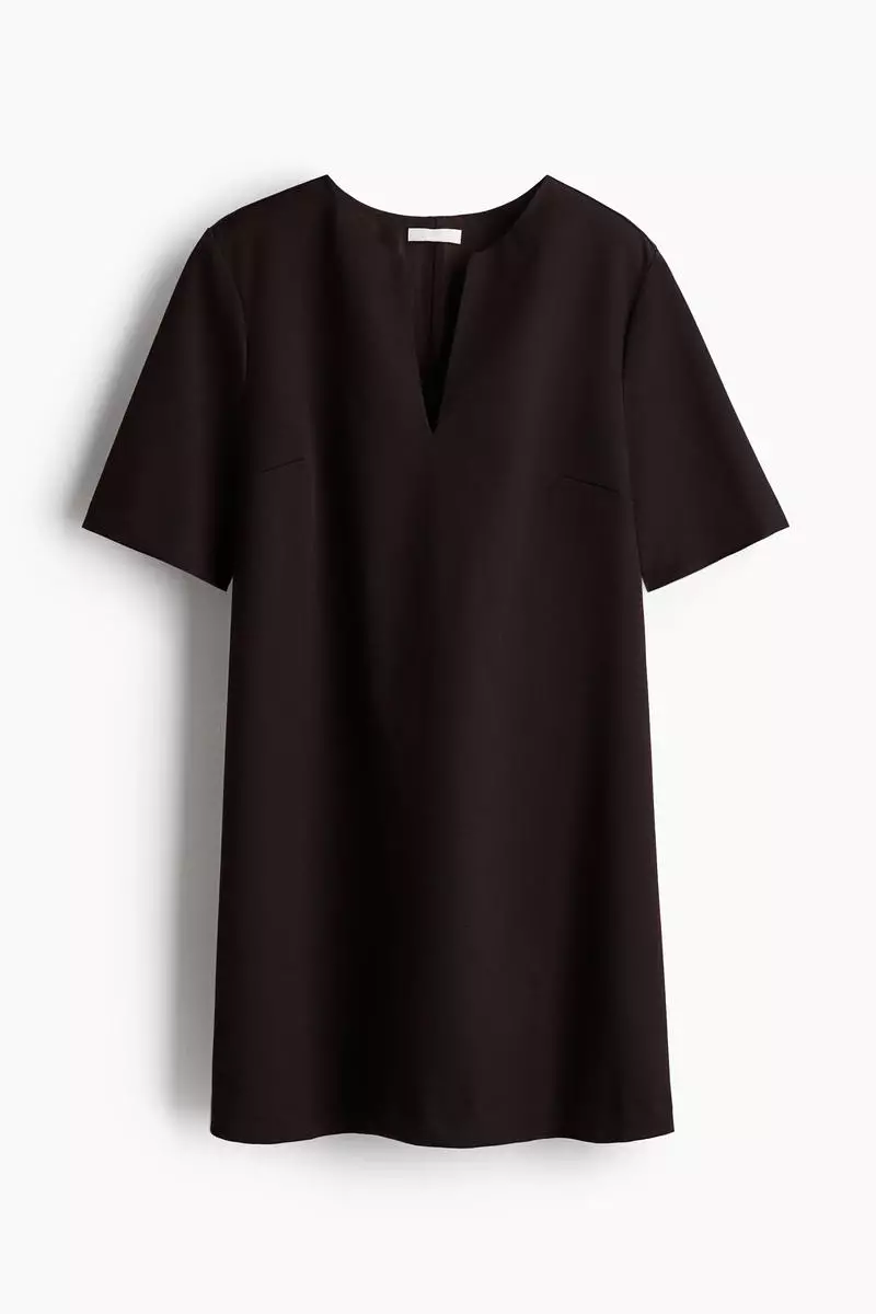 Short-sleeved dress